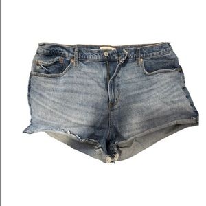 Abercrombie Curve Love High Rise Mom Jean Shorts